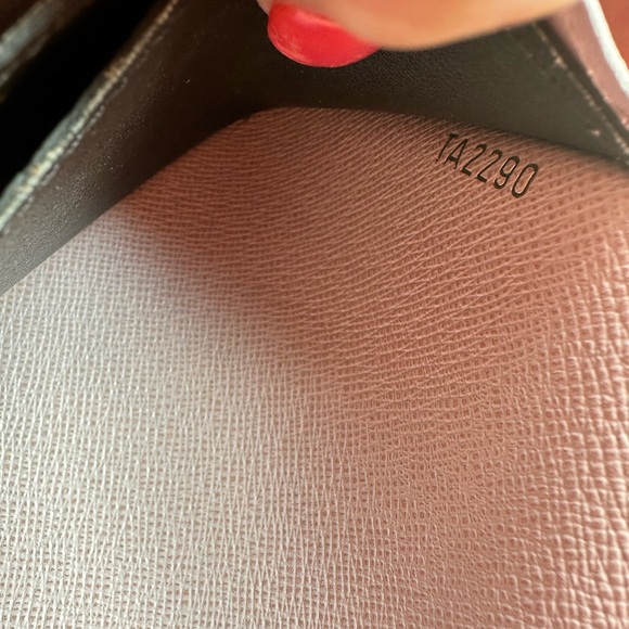$575 LV Emillie Long Wallet Pink Snap Only Owner 💎Authentic - Picture 12 of 16